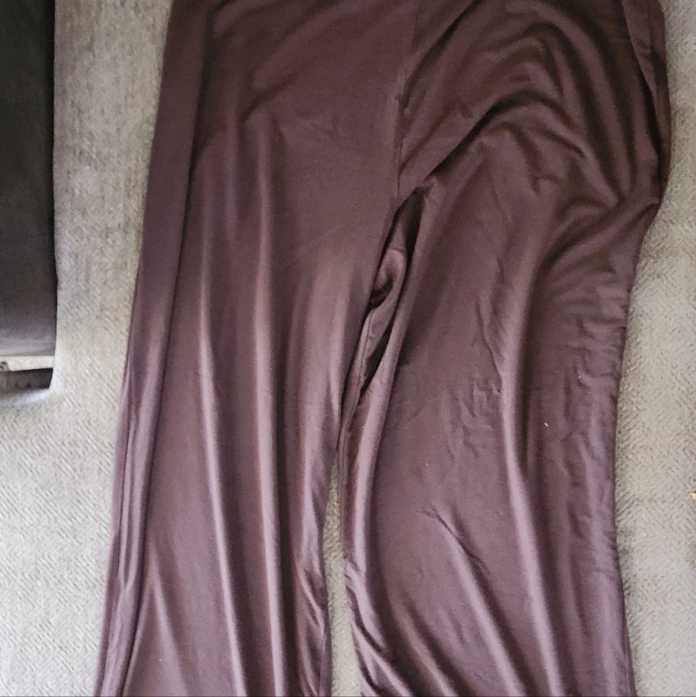 Freelance's Women's Brown Wide-Leg Pants - Picture 1 of 5